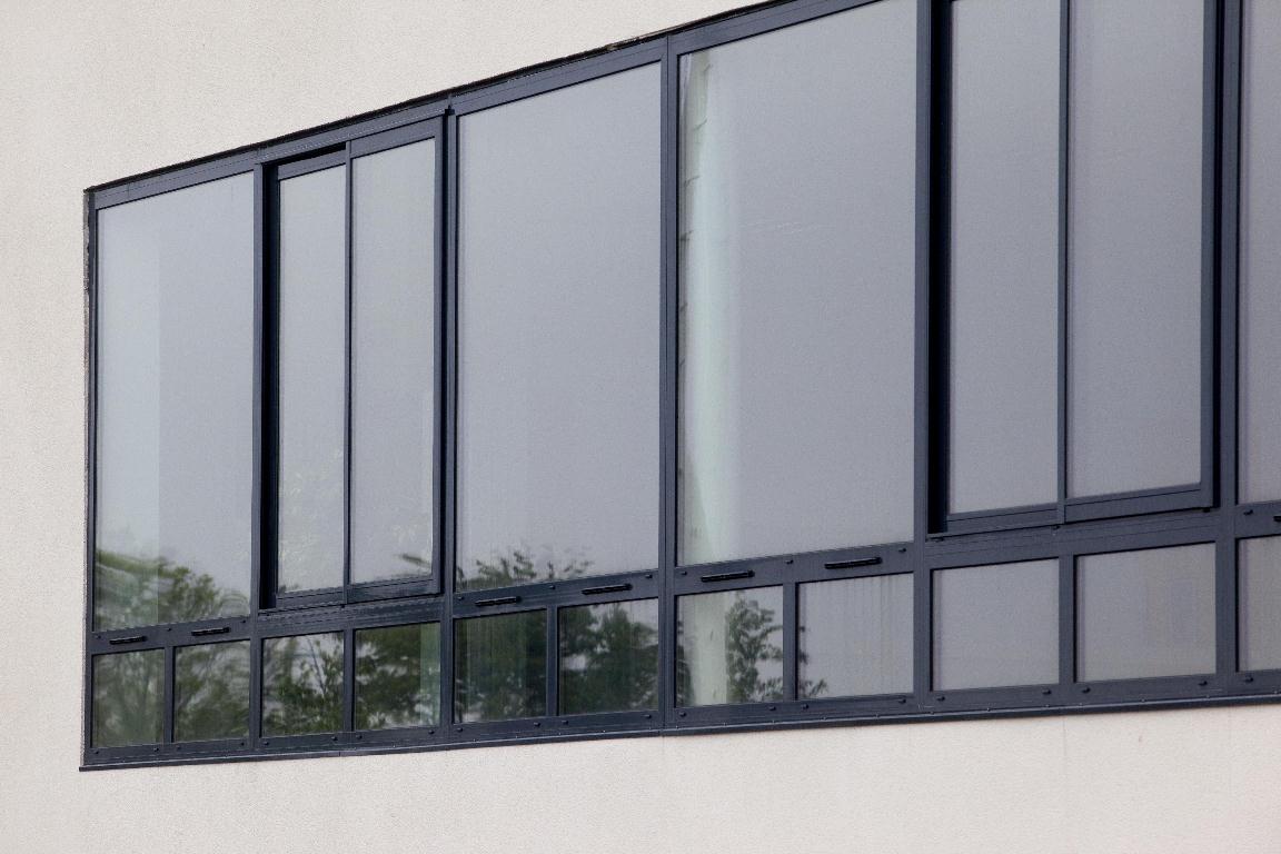 close up shot of anthracite grey aluminium windows